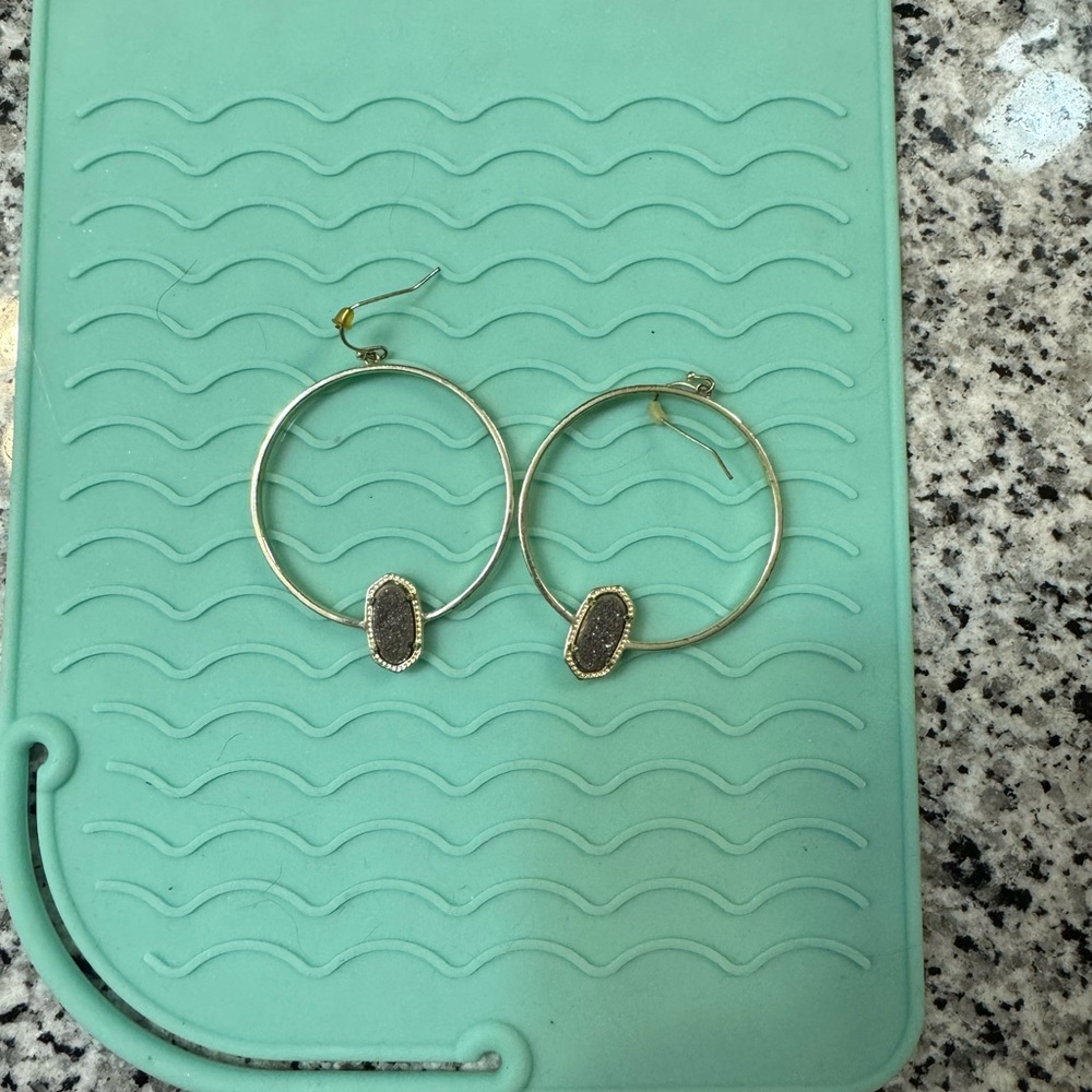 kendra scott earrings